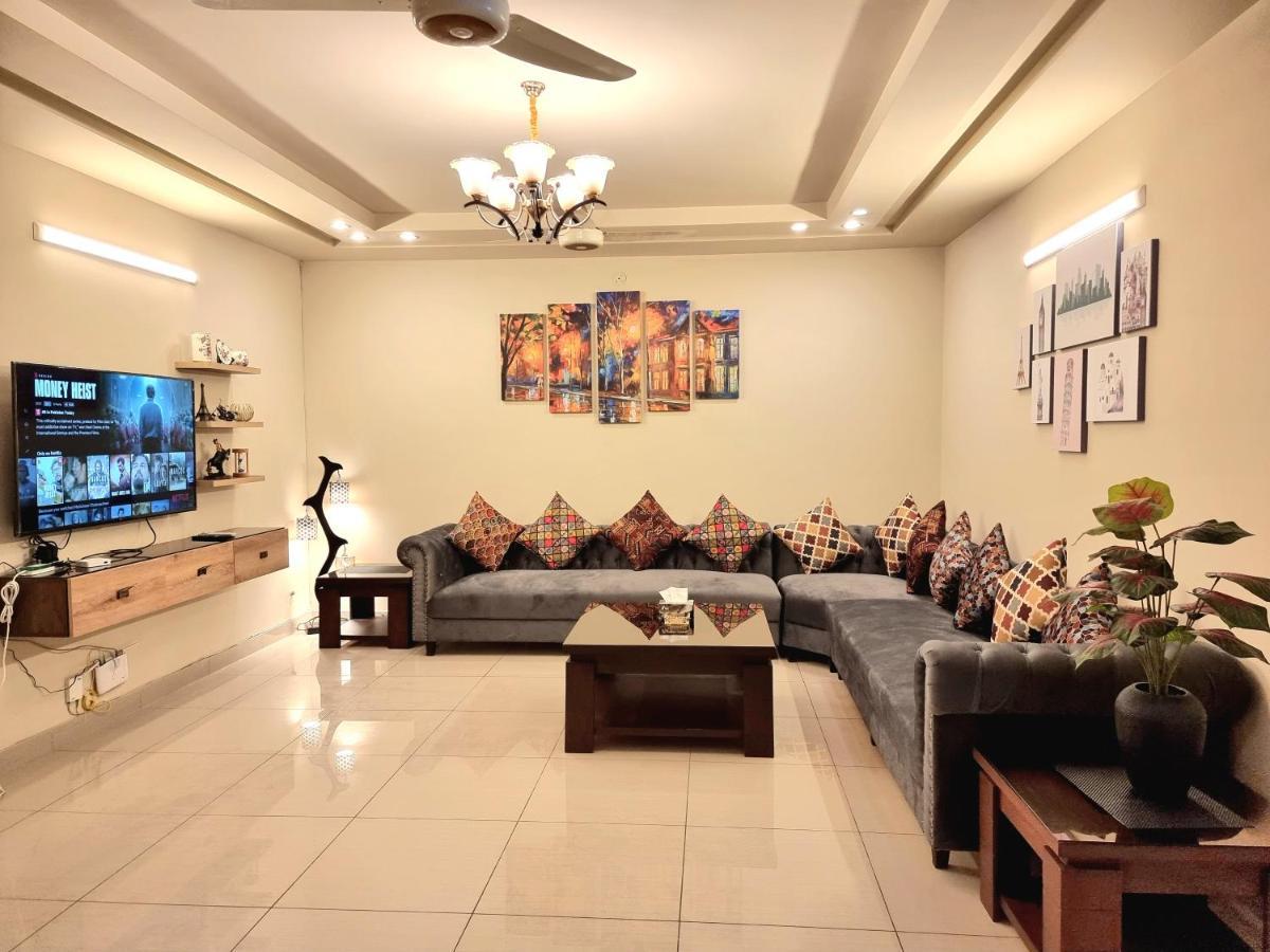 The Millenial Apartments & Suites Bahria Town Ραβαλπίντι Εξωτερικό φωτογραφία