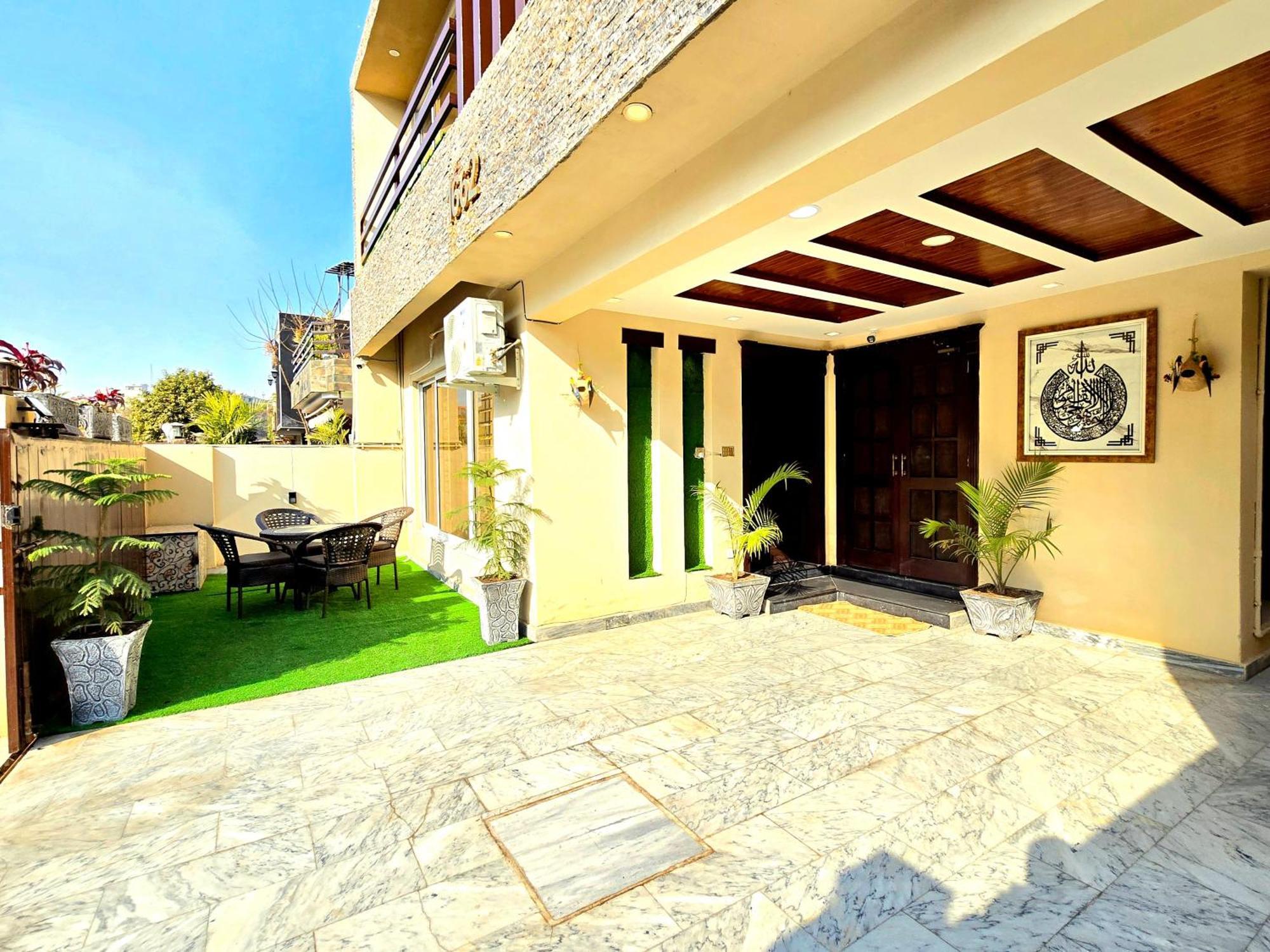The Millenial Apartments & Suites Bahria Town Ραβαλπίντι Εξωτερικό φωτογραφία